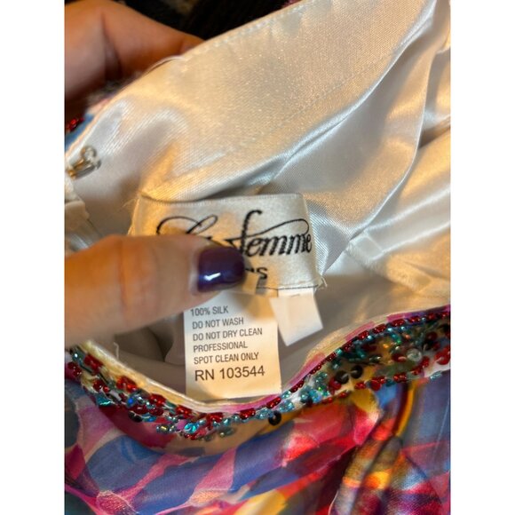 LaFemme Paris Sequin Prom Gown Women's 4 Flowy Silk Beaded Multicolor Open Sides - Picture 7 of 16